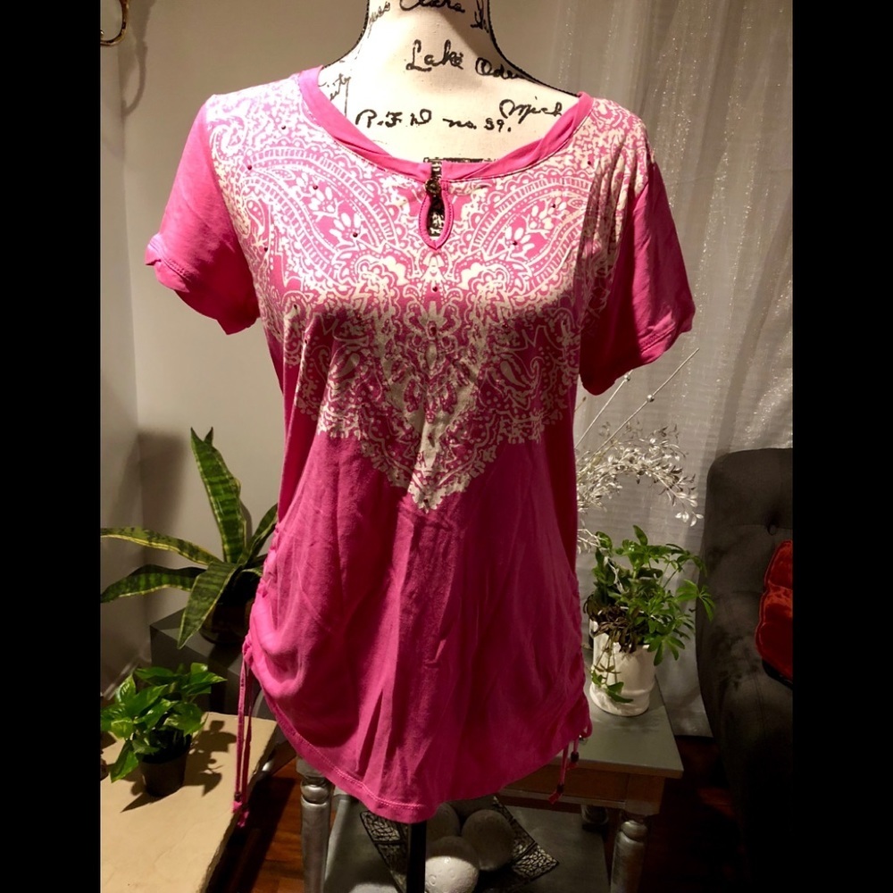 Cinched side tee